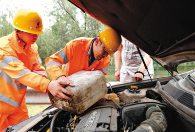 闽清剑阁道路救援